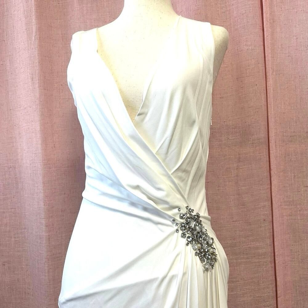 Vintage NWT Vintage Robert‎ Rodriquez White V-Neck  Dress w/ Rhinestone Accents - Picture 2 of 11